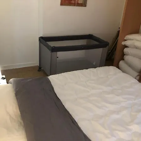 Victor Hugo Et Sa Pizza Offerte Aparthotel Aurillac